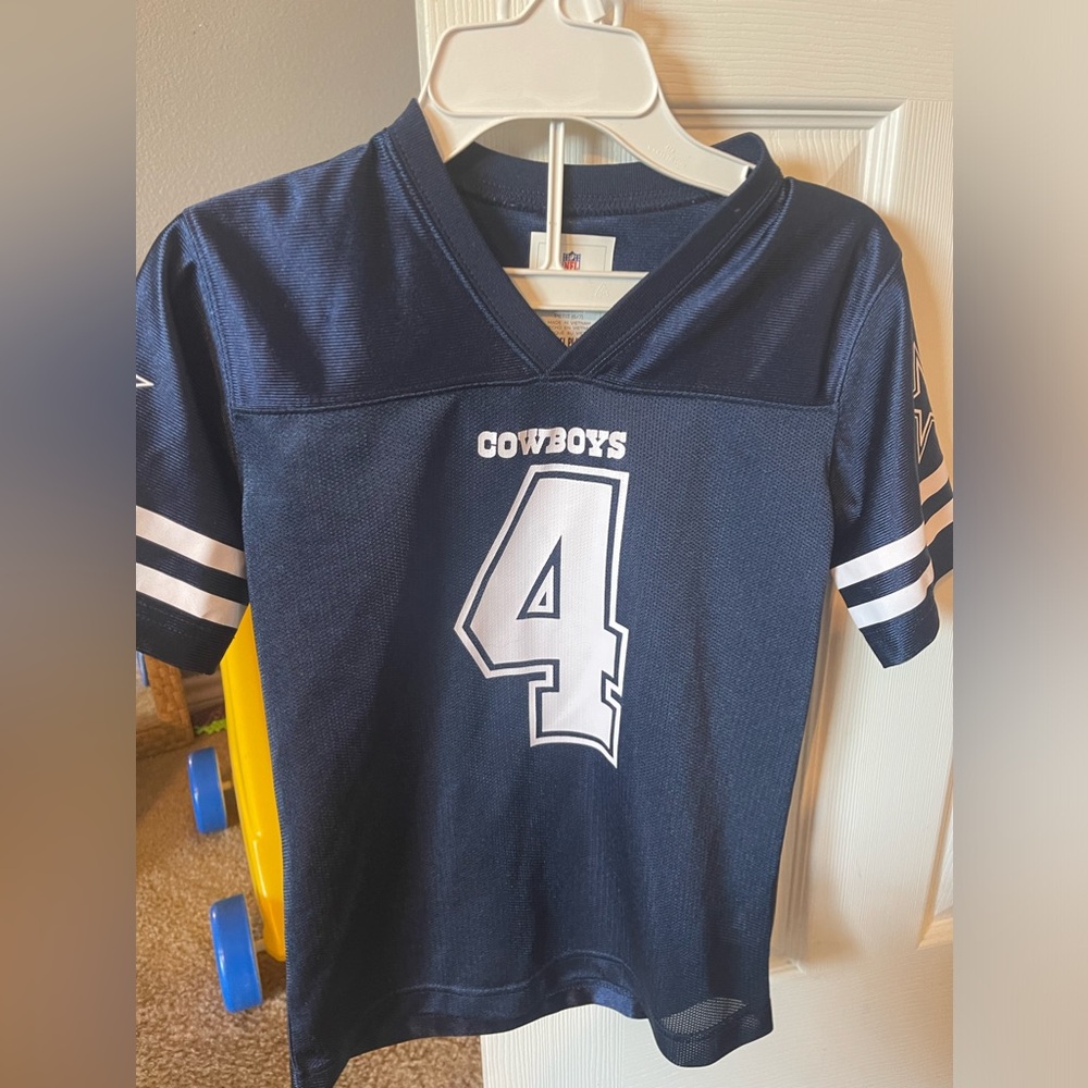 NFL Dallas Cowboys Size 6/7 Jersey. Prescott.